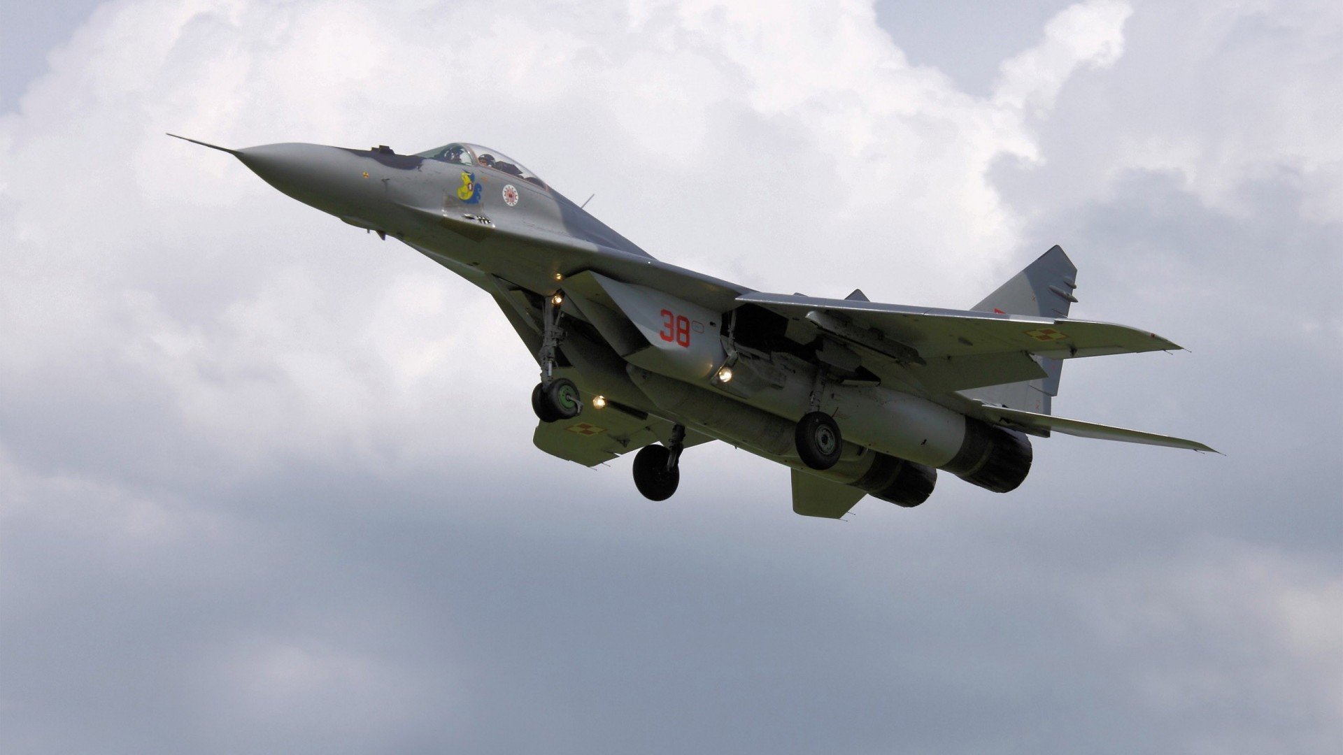 亚冠联赛中国青年队晋级 球迷纷纷点赞，亚冠 青年军