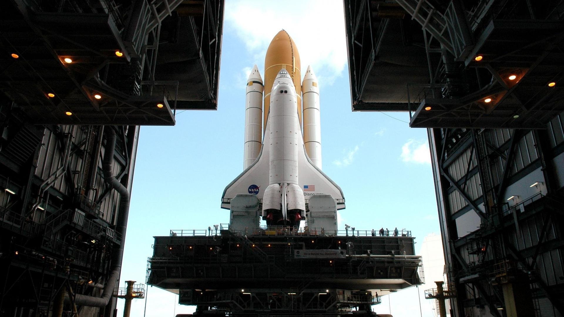 开云体育app-德甲攻防转变：精彩瞬间都令人热血沸腾！，德甲防守